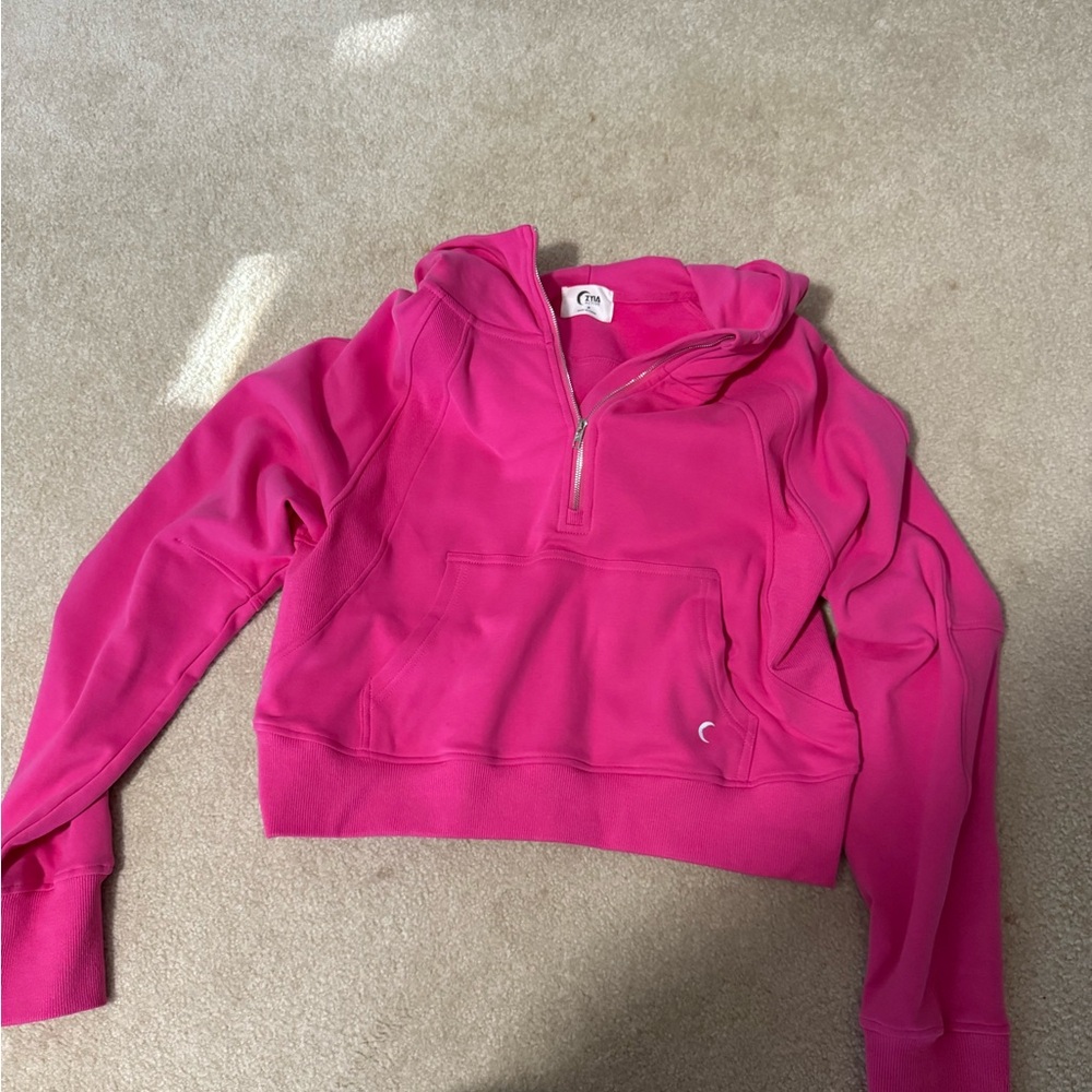 Zyia cropped sweatshirt